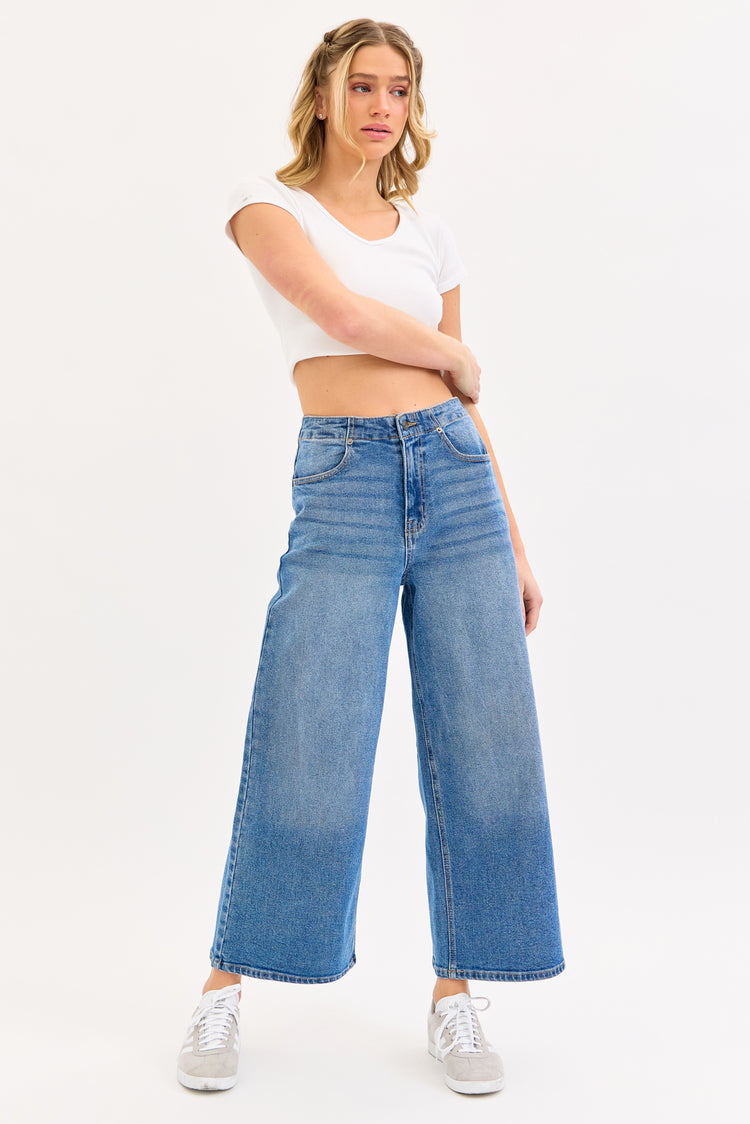 Tie-Back Wide-Leg Jeans