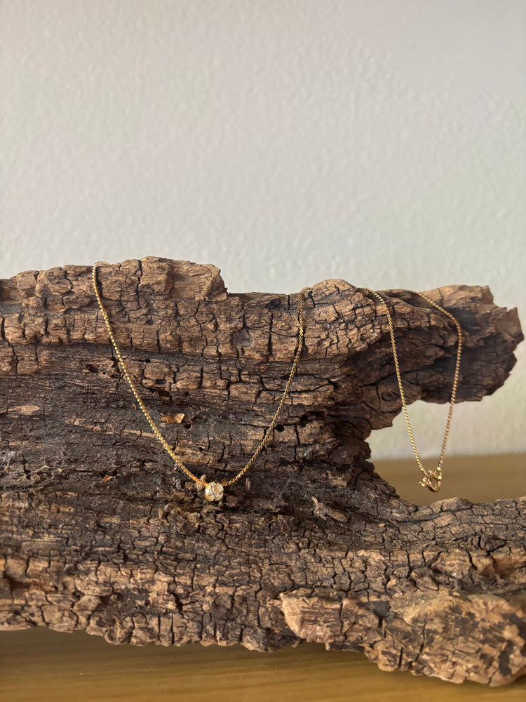 Lumière Crystal Necklace