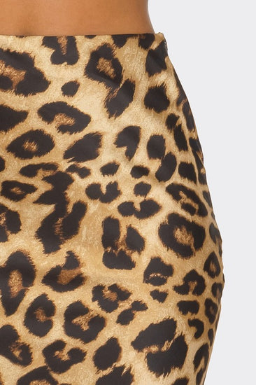 details of cheetah skirt