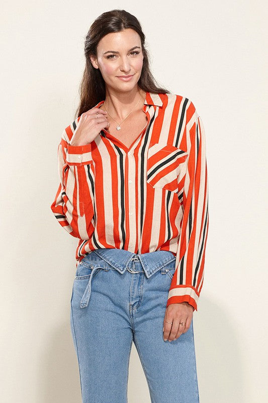 
                
                    Load image into Gallery viewer, Blaire Linen Blouse
                
            
