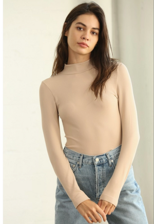 
                
                    Load image into Gallery viewer, Ritzi Mock-Neck Top
                
            