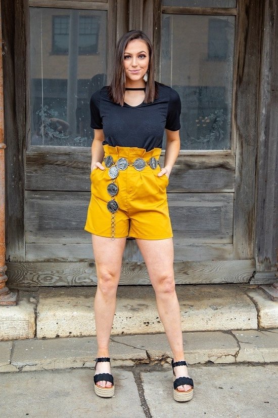 
                
                    Load image into Gallery viewer, Millie Mustard Shorts
                
            
