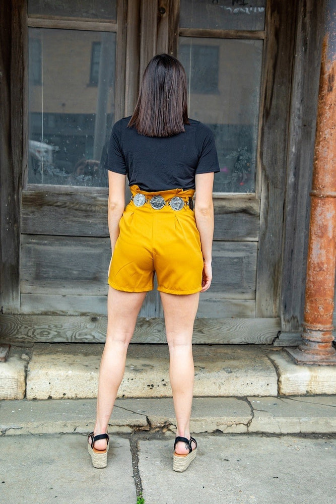 
                
                    Load image into Gallery viewer, Millie Mustard Shorts
                
            