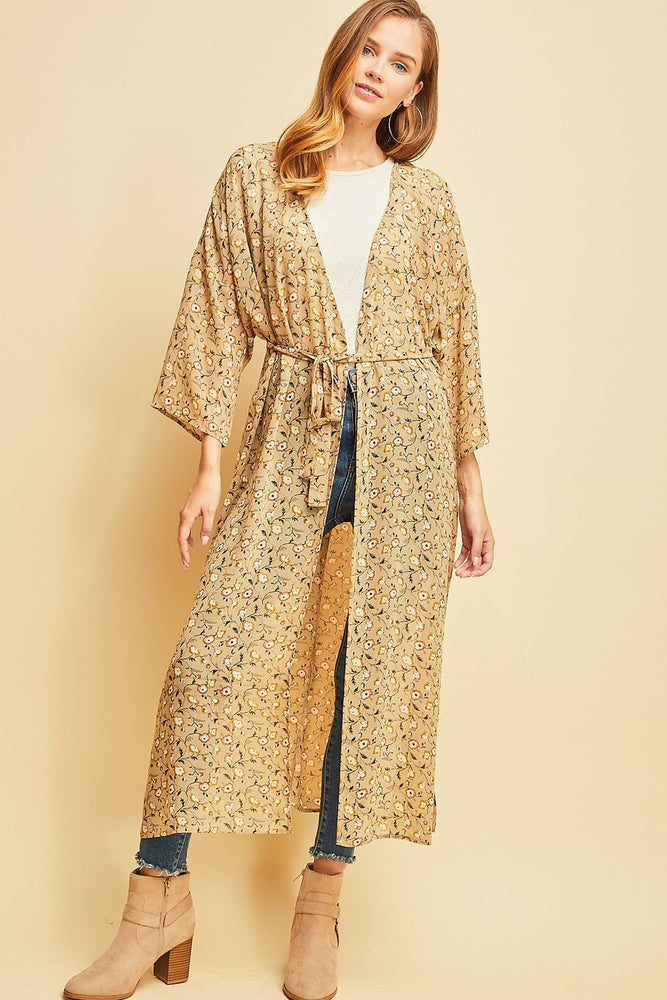 
                
                    Load image into Gallery viewer, Phoebe Floral Kimono Cardigan
                
            